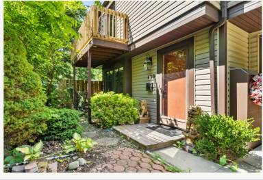 Main picture of 490 Hunting Creek Rd