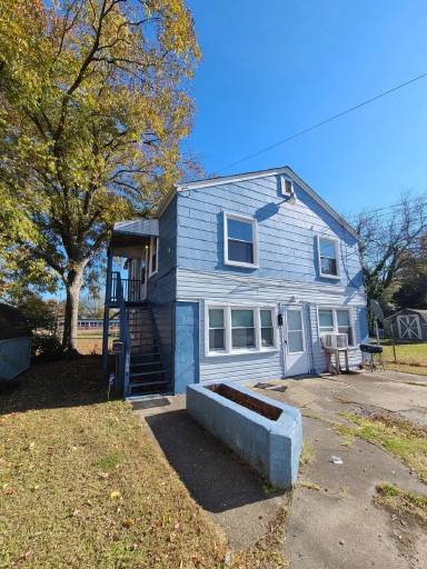 Main picture of 2117 Staunton Ave