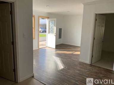 Main picture of 216 Duall St