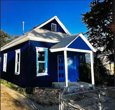 Main picture of 625 Eureka Ave