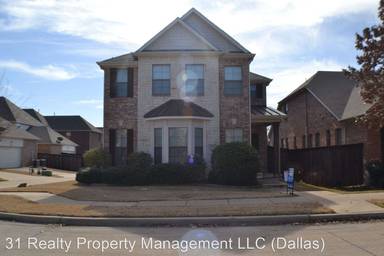 Main picture of 1466 Cambridge Dr