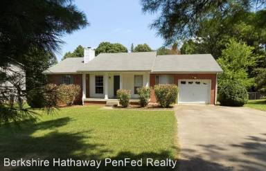 Main picture of 821 Hadley Rd