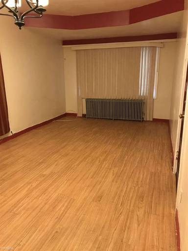 Main picture of 8643 130th St