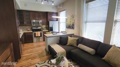 Main picture of Gables Uptown Trail
