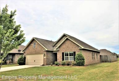 Main picture of 10 Buckeye Ln