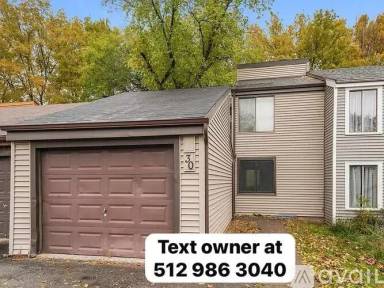 Main picture of 2874 Fairburn Rd SW