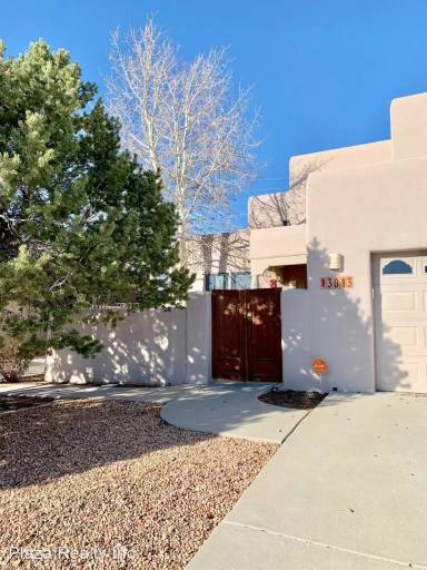 Main picture of 3013 Pueblo Grande