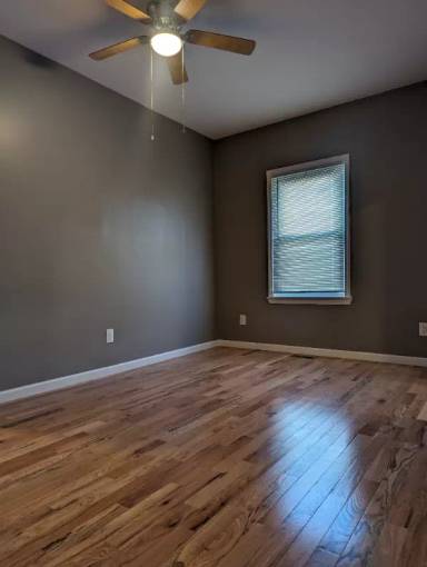 Main picture of 199 12th Ave