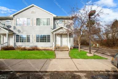 Main picture of 4137 W Court St