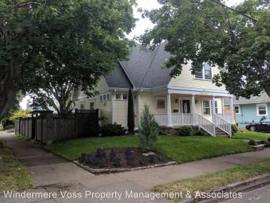 Main picture of 7707 N Fiske Ave