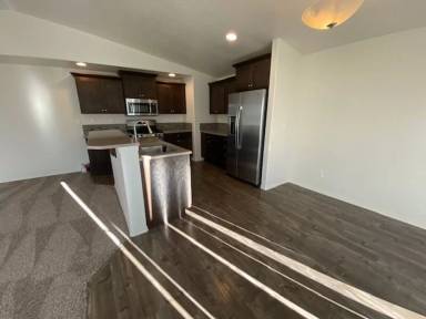 Main picture of 2939 NE Quiet Canyon Dr