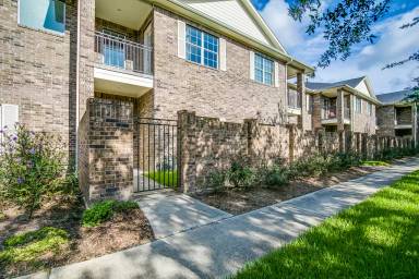 Main picture of 2865 Westhollow Dr