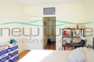 Main picture of 105 Queensberry St