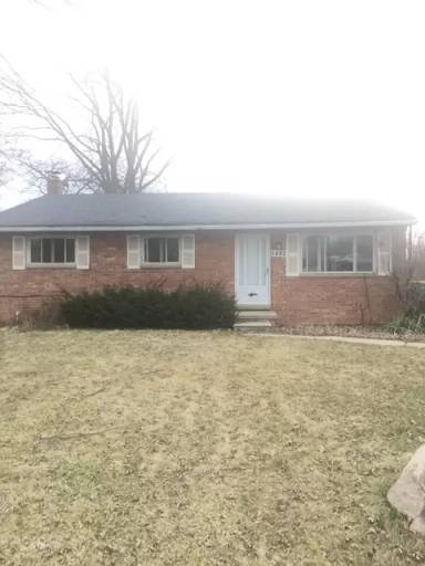 Main picture of 5882 Heyer St