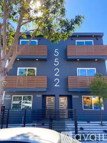 Main picture of 5500 Barton Ave