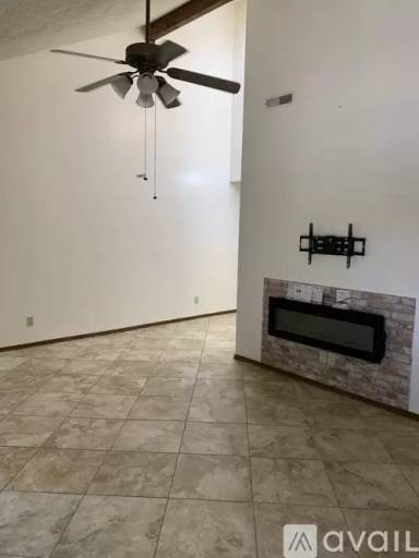 Main picture of 107 W 7th St