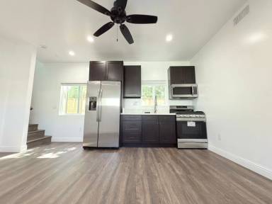 Main picture of 13666 Kelowna St