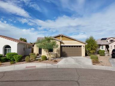 Main picture of 4014 W Ross Ave