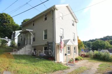 Main picture of 14 Edgewood Rd