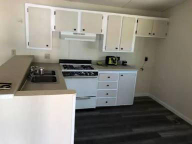 Main picture of 840 Fort Ave