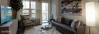 Main picture of 47 W Polk St