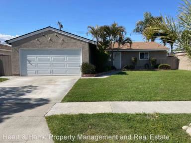 Main picture of 6295 Myra Ave