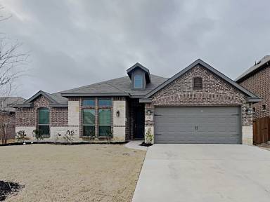 Main picture of 233 Sugar Creek Ln