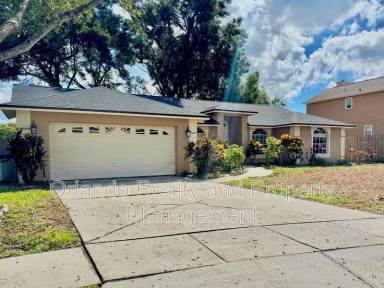 Main picture of 7452 Herricks Loop