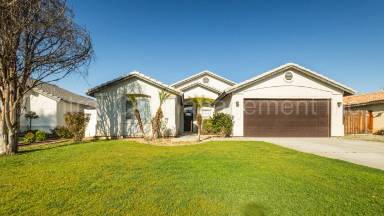 Main picture of 4611 Rushmore Dr