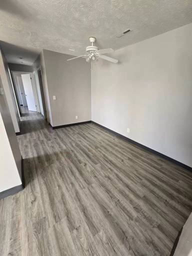 Main picture of 7116 Hillandale Rd
