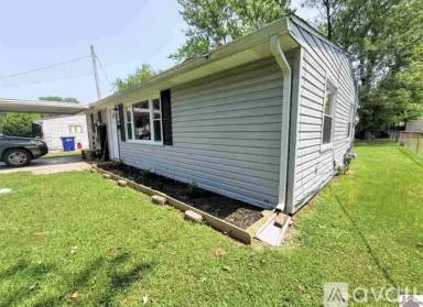 Main picture of 2926 Mississippi St