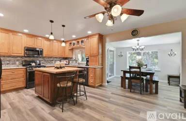 Main picture of 2116 Elmer Ave