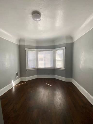 Main picture of 254 7th St