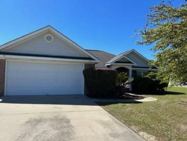 Main picture of 123 Auburn Cir