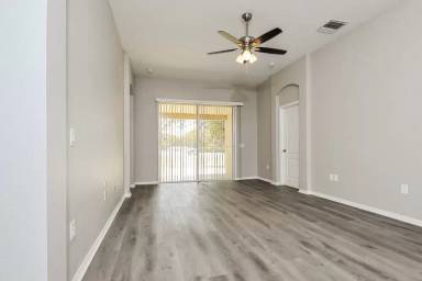 Main picture of 2537 Peekskill Rd