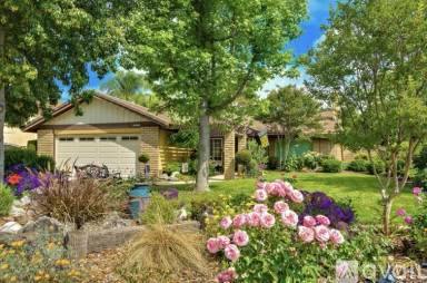 Main picture of 1483 Carlisle Ct
