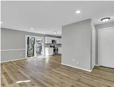 Main picture of 3007 Flessner Rd