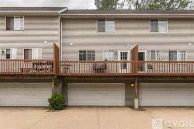 Main picture of 419 W Zeller St