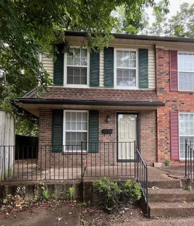 Main picture of 415 N Lafayette Ave