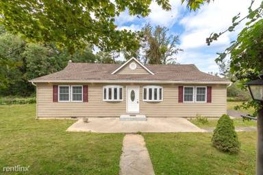 Main picture of 60 Narcissus Rd