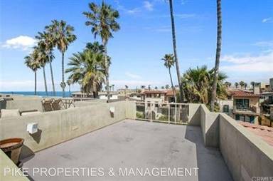 Main picture of 106 Paseo de la Playa