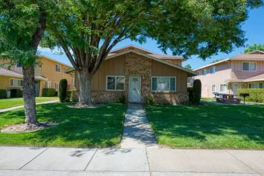 Main picture of 2128 Palisade Ave