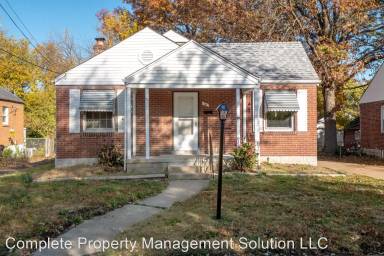 Main picture of 23 Patricia Ave