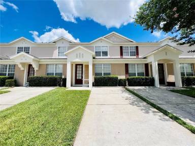 Main picture of 2413 Silver Palm Dr