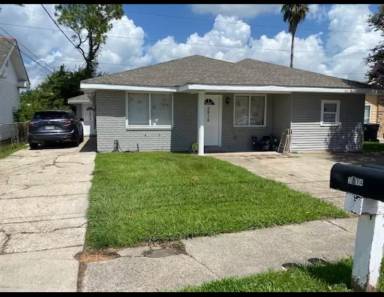 Main picture of 2814 Pakenham Dr