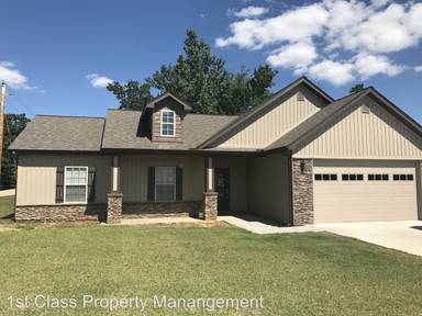 Main picture of 102 Deerfield Dr