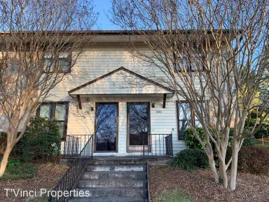 Main picture of 1063 Rock Knoll Ct