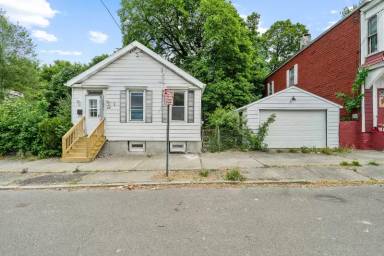 Main picture of 372 9th St