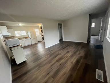 Main picture of 1150 Elderwood Ave