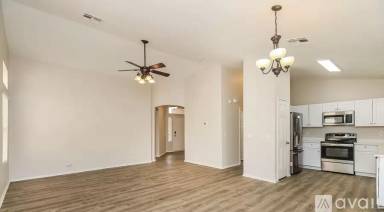 Main picture of 3316 N St Elias